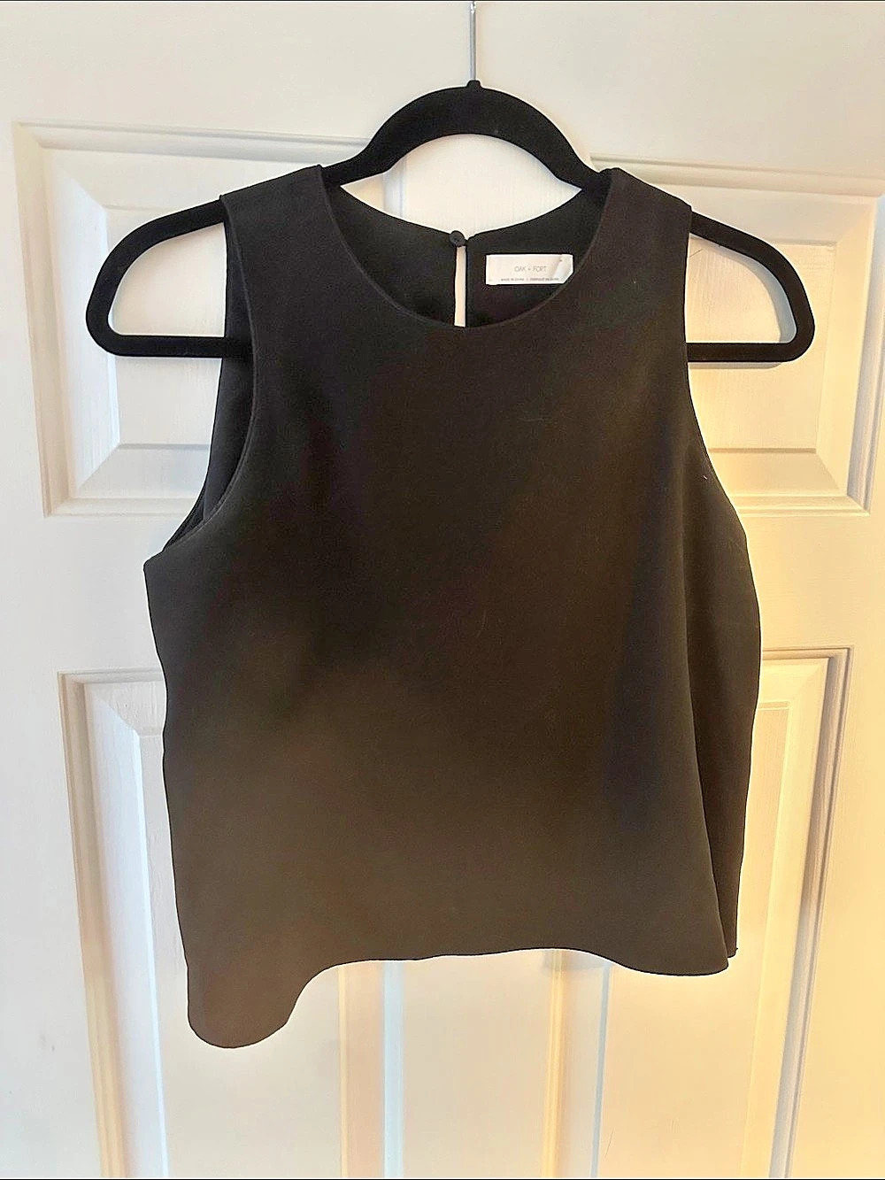 Oak + Fort Black Tank Top Size Medium Like New